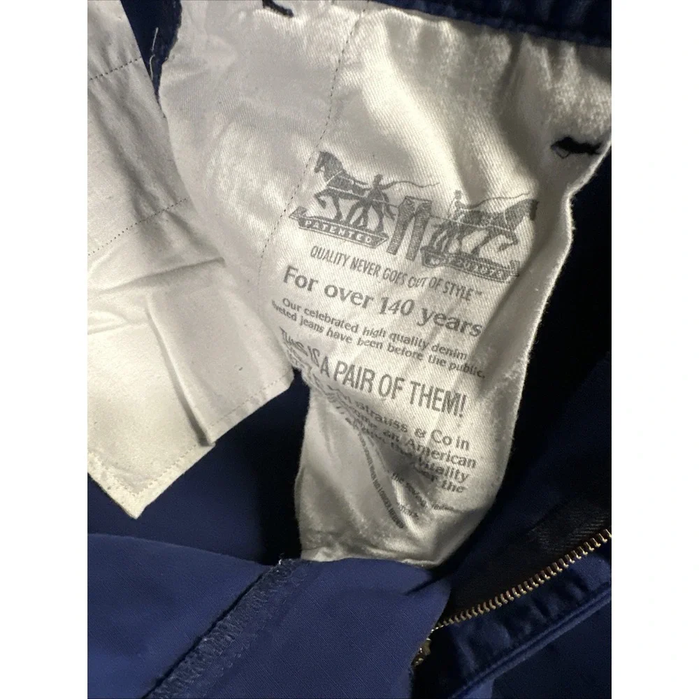 Levi's Shorts Men 40 Blue 100% Cotton Ripstop Cargo‎ Pockets White Tab